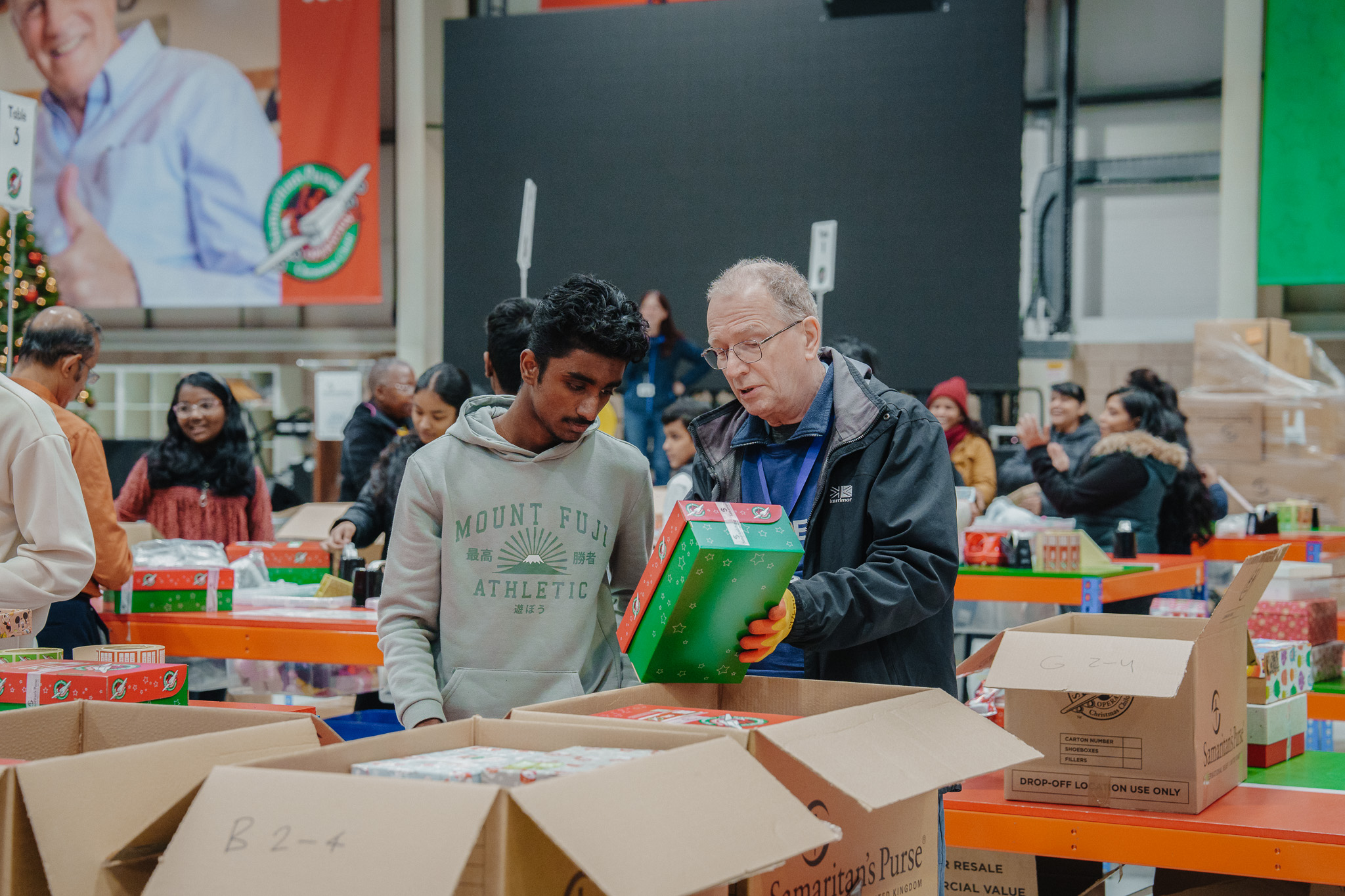 connect volunteer