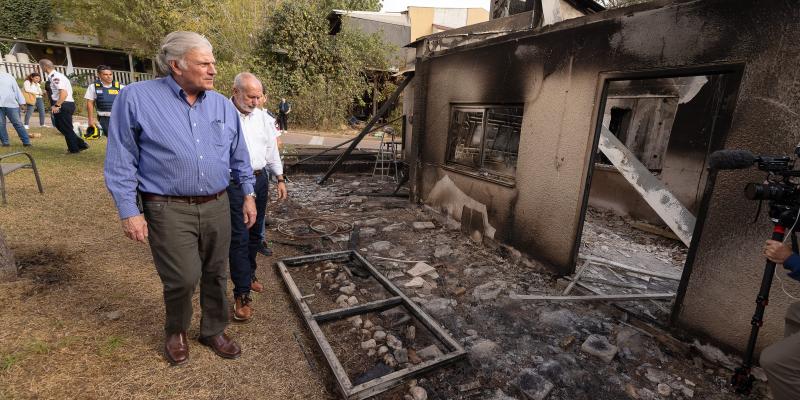 <strong>Israel Response:</strong> Samaritan's Purse President Franklin Graham surveyed destruction in Israel and met with local leaders and others whose lives and communities were upended in devastating attacks by Hamas. We are providing 21 ambulances, food, and other relief.<br><small>Photo: Samaritan's Purse</small>