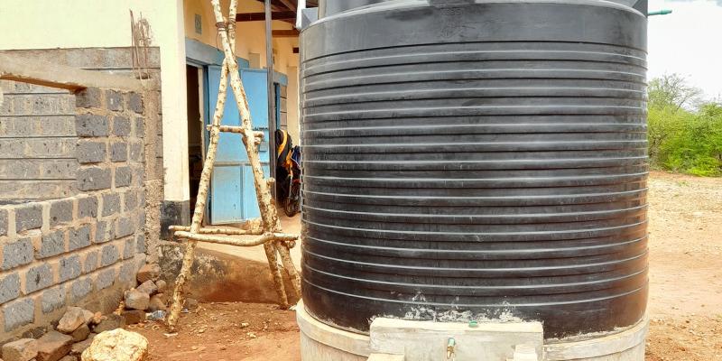 A FRESHWATER TANK PROVIDES A STORE OF CLEAN WATER FOR STUDENTS.