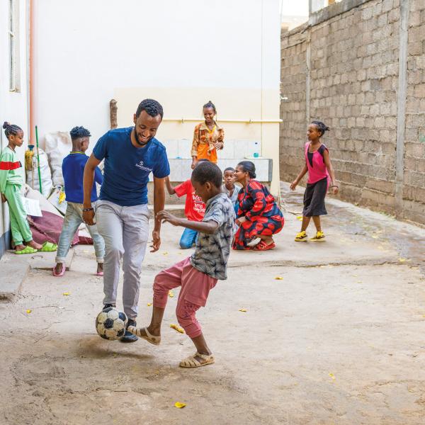 rescue children in crisis