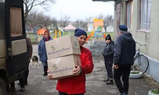 Samaritan’s Purse continues to supply food and other essentials to people living near the frontlines of the conflict in Ukraine.