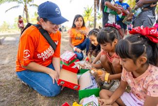 Children in Mexico were delighted to receive special gifts in their shoeboxes. These gifts were a tangible expression of God's love for them.