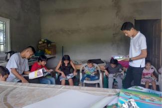 After Overcoming Leukaemia, Shoebox Recipient Disciples Others