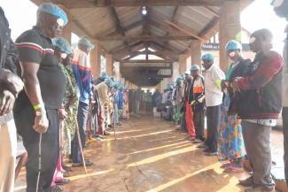 The team treated hundreds of patients during the one-week cataract mission.